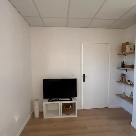 Апартаменты T2 Avec Terrasse *