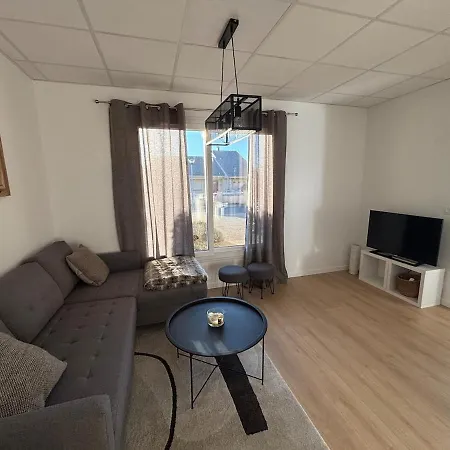 T2 Avec Terrasse Апартаменты *